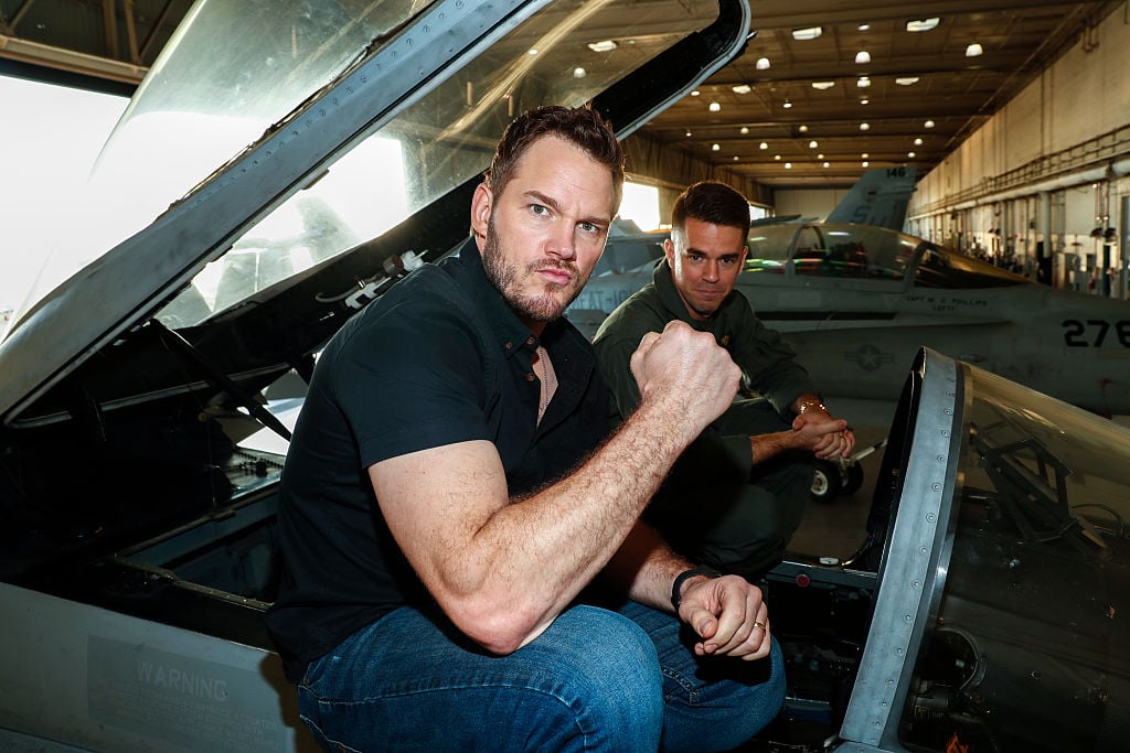 Actor Chris Pratt poses with a United States Marine at the Marine Corps Air Station Miramar