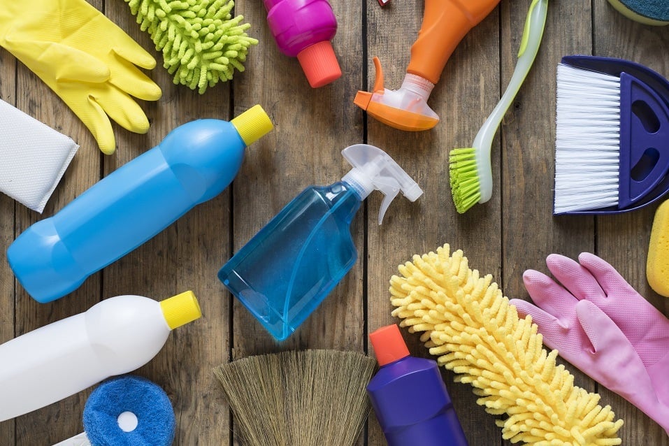 The Absolute Worst Cleaning Products for Your Health