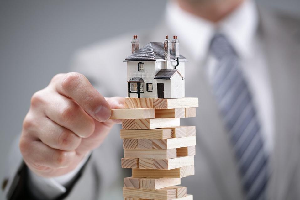 Investment risk and uncertainty in the real estate