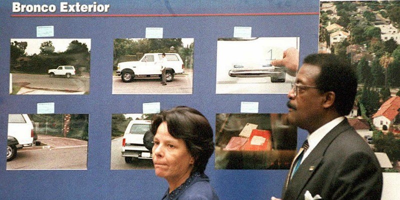 Rosa Lopez, a key defense witness in the O.J. Simpson murder trial, and defense attorney Johnnie Cochran Jr.