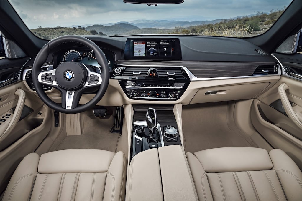 BMW 5 Series Touring | BMW