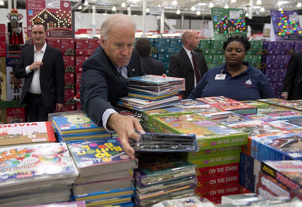 joe biden shopping for books