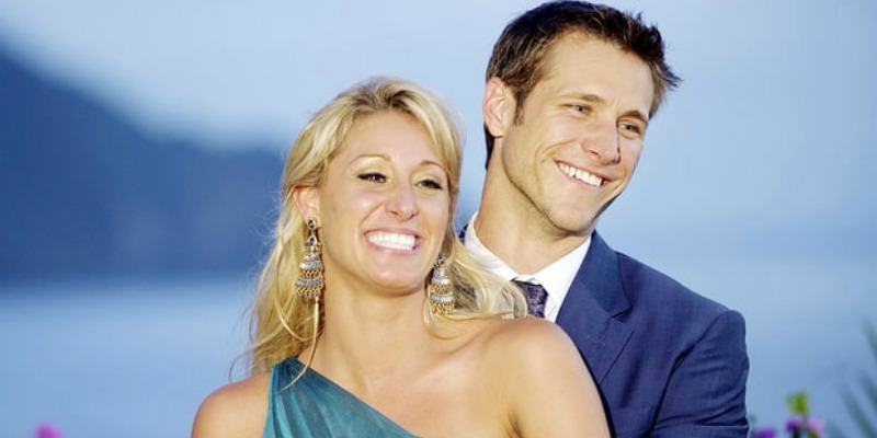 Vienna Girardi and Jake Pavelka smiling brightly together. Vienna Girardi and Jake Pavelka smiling brightly together.