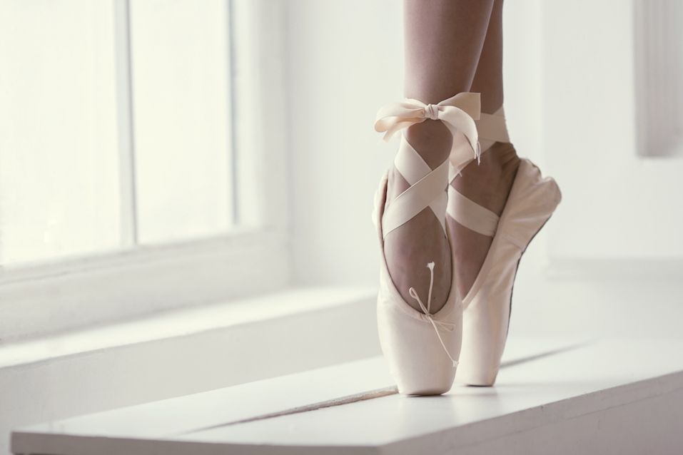 ballerina's pointed toes ballerina's pointed toes