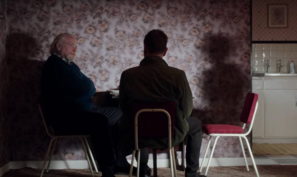 Mark comes home to his family in T2: Trainspotting