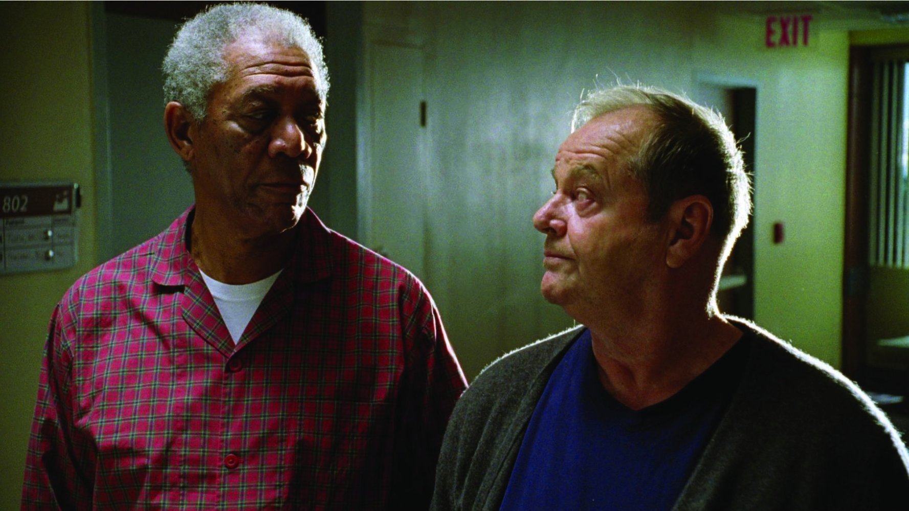 Morgan Freeman and Jack Nicholson look at each other in The Bucket List