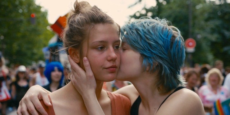 Emma kissing Adele's cheek in Blue Is The Warmest Color Emma kissing Adele's cheek in Blue Is The Warmest Color