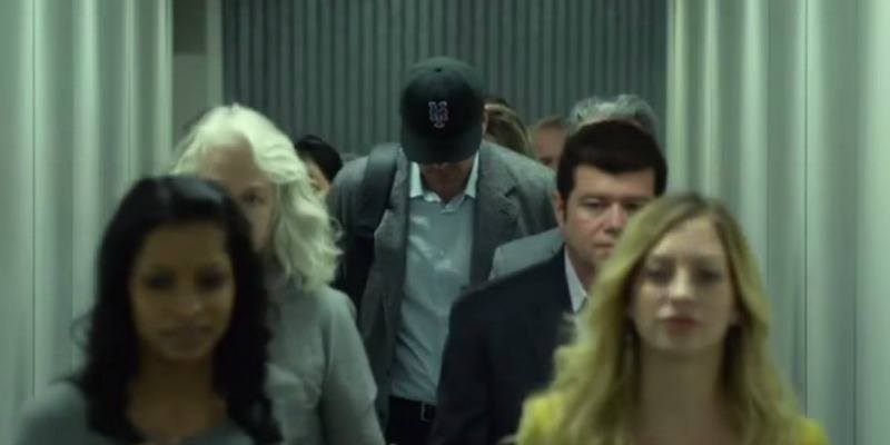 Ben Affleck wearing a Mets cap in Gone Girl.