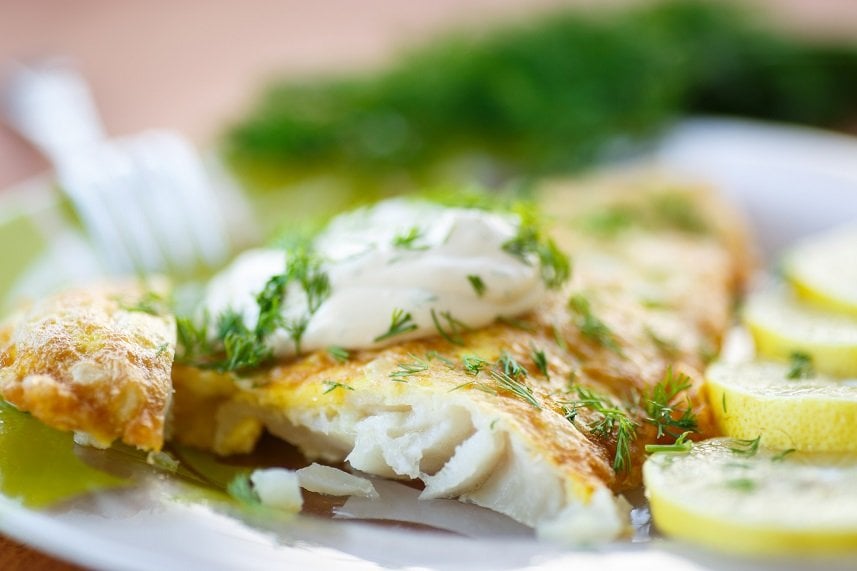 fried fish with sauce