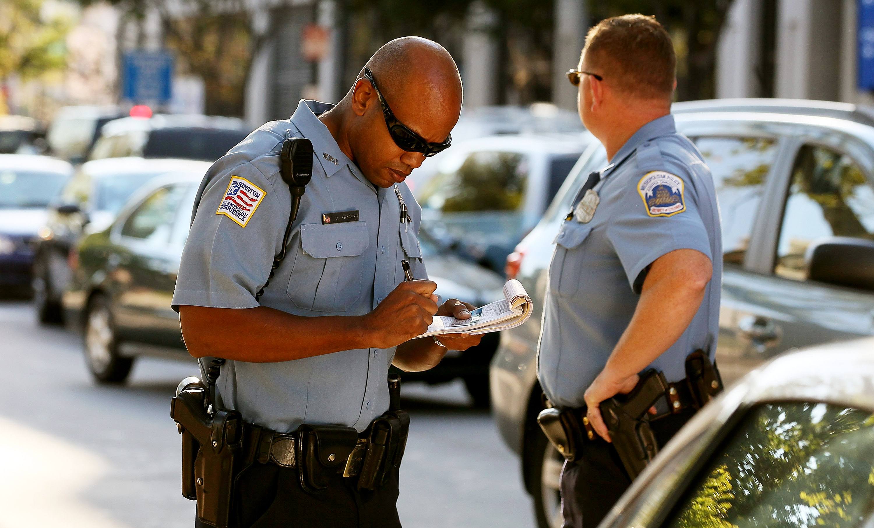 D.C. cops write a traffic ticket