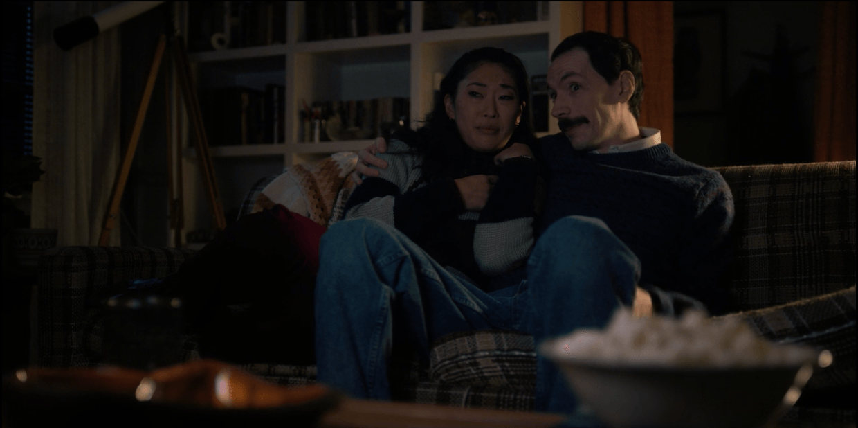 On 'Stranger Things,' Mr. Clarke and Jen watch 'The Thing' and eat popcorn On 'Stranger Things,' Mr. Clarke and Jen watch 'The Thing' and eat popcorn