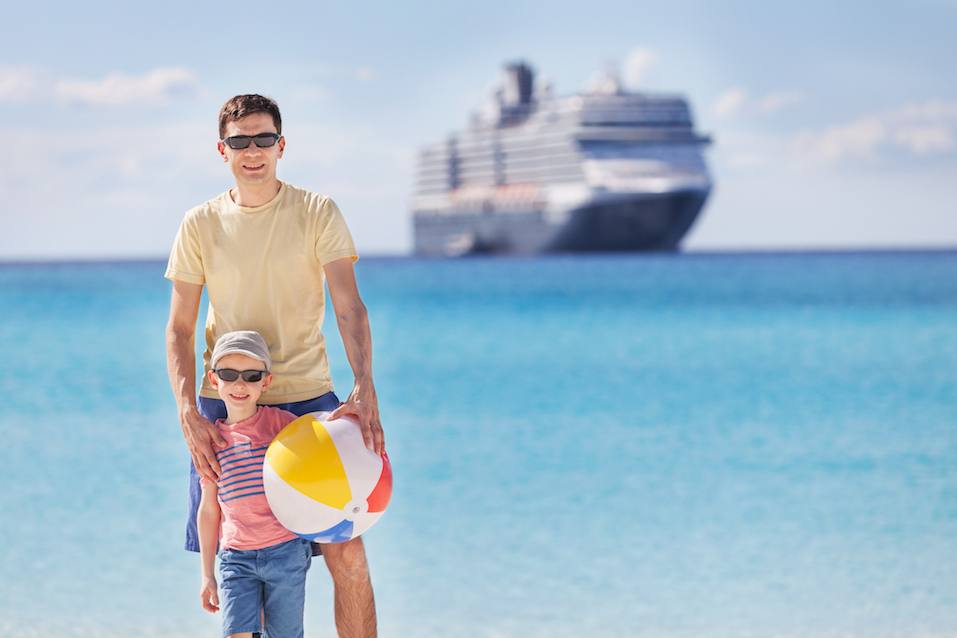 happy family cruising