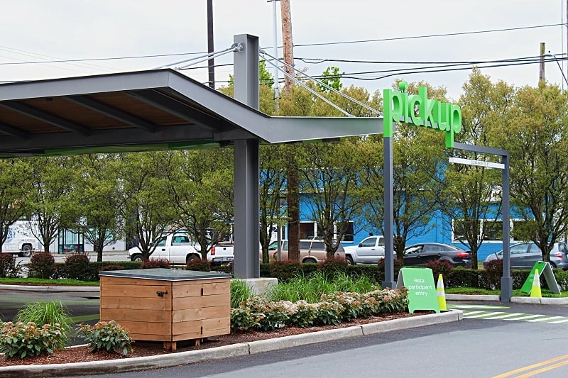 Another angle of the pickup area entrance