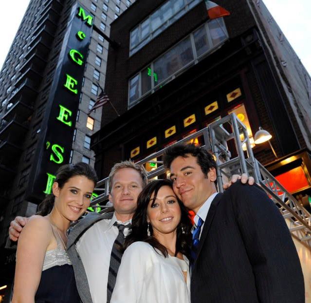 McGee's with How I Met Your Mother cast