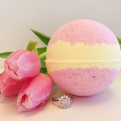 Spring Tulips Ring Bath Bomb