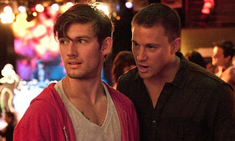 Alex Pettyfer and Channing Tatum talk in Magic Mike
