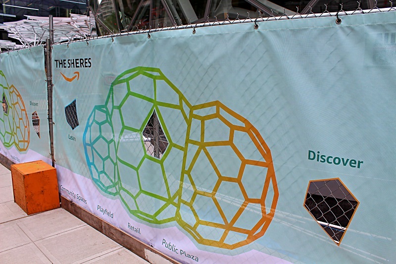 A banner advertising "The Spheres"