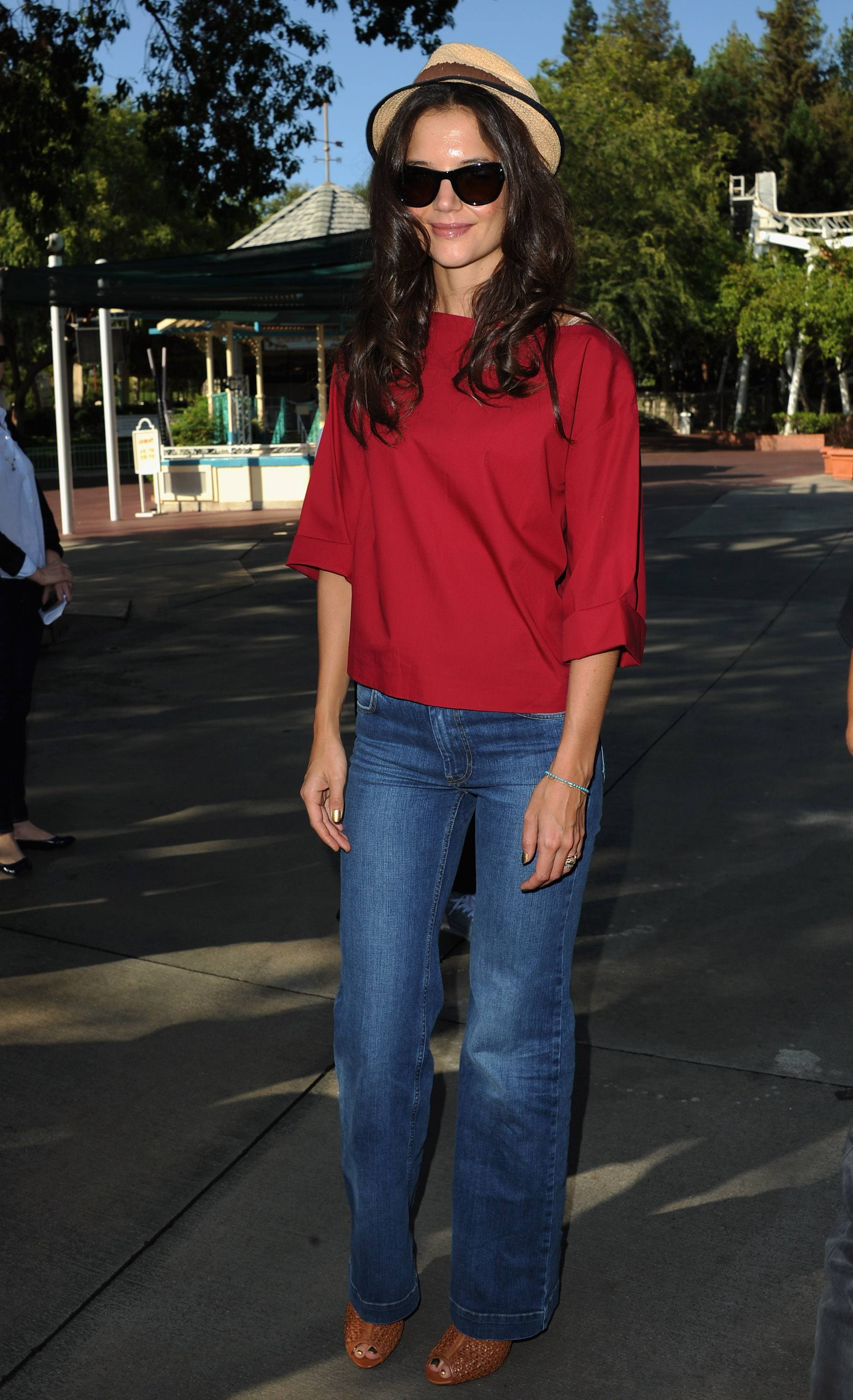 Actress Katie Holmes