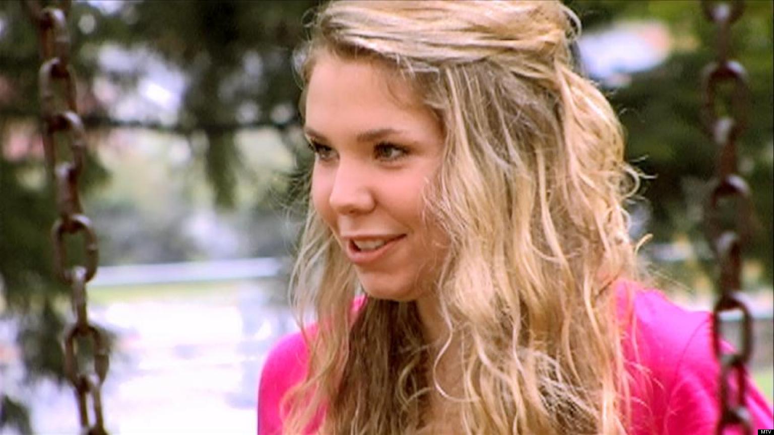 Kailyn Lowry looks on