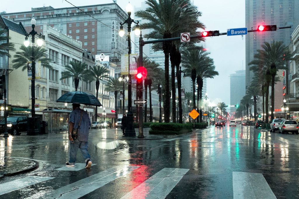 Rain from Harvey Hits New Orleans