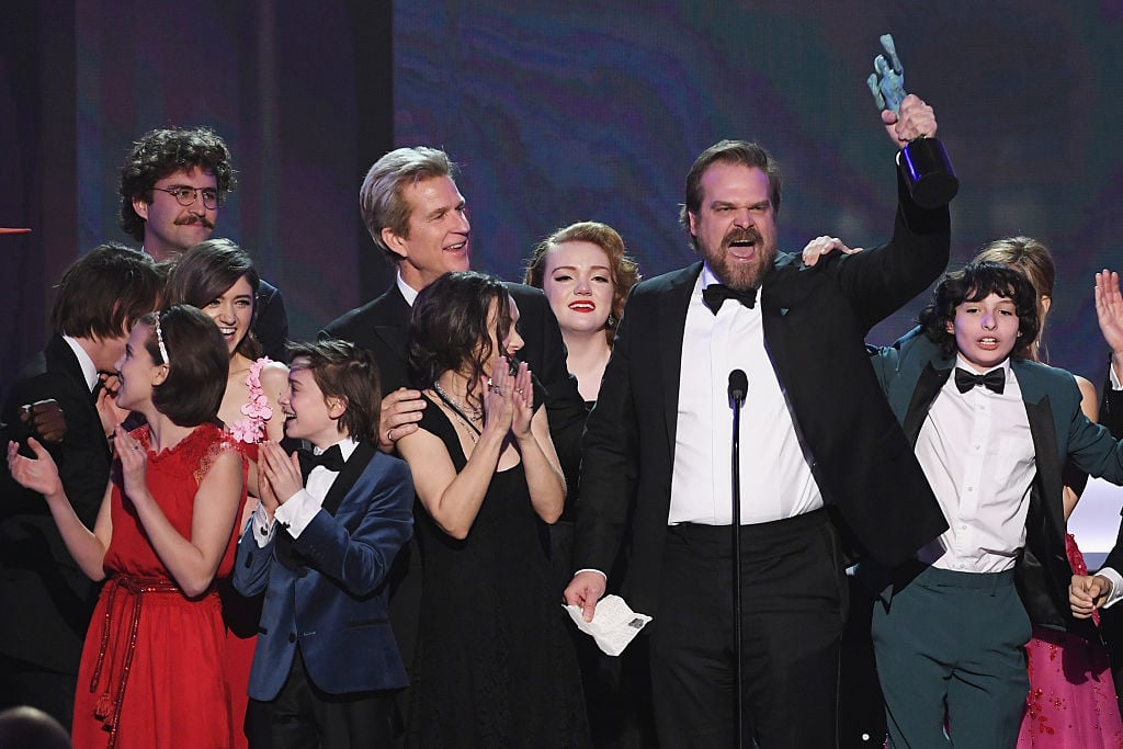 "Stranger Things" Cast Accepts Award