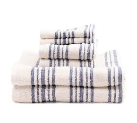 Creme and blue bath towels