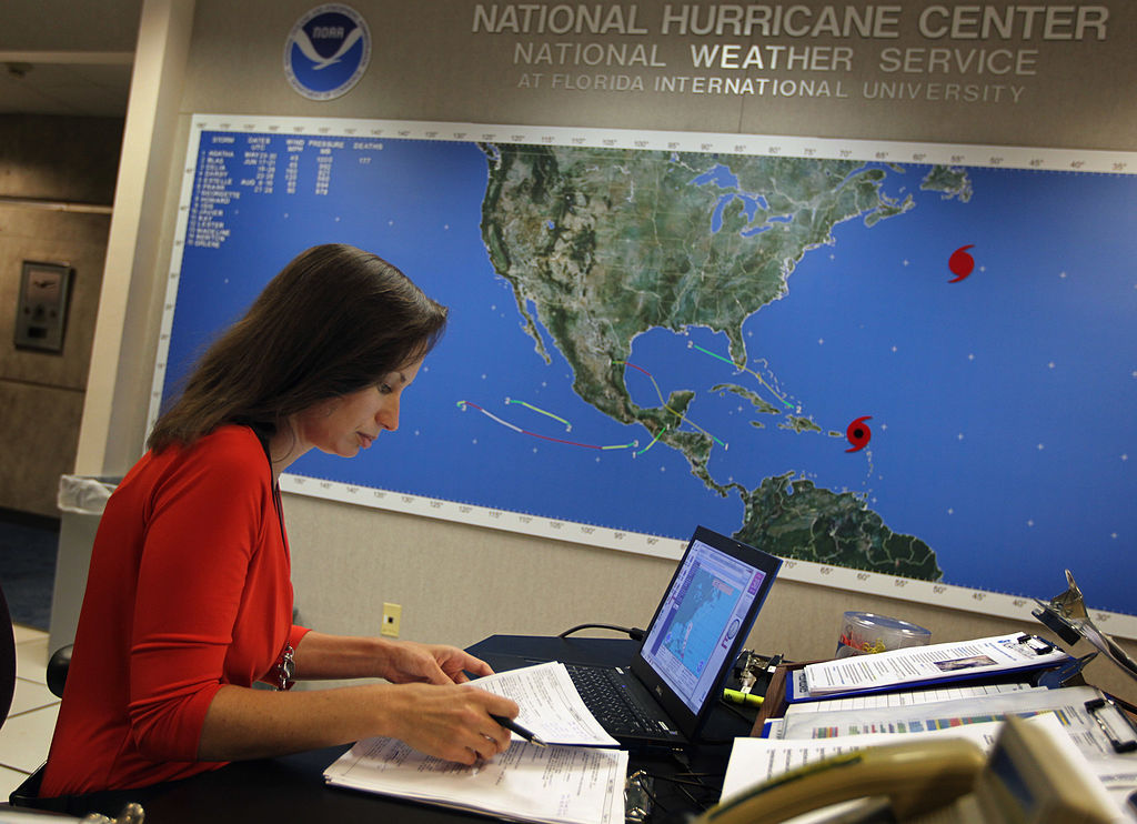 Meteorologist Jessica Schauer works on tracking Hurricane Earl at the National Hurricane Center on August 30, 2010 in Miami, Florida Meteorologist Jessica Schauer works on tracking Hurricane Earl at the National Hurricane Center on August 30, 2010 in Miami, Florida