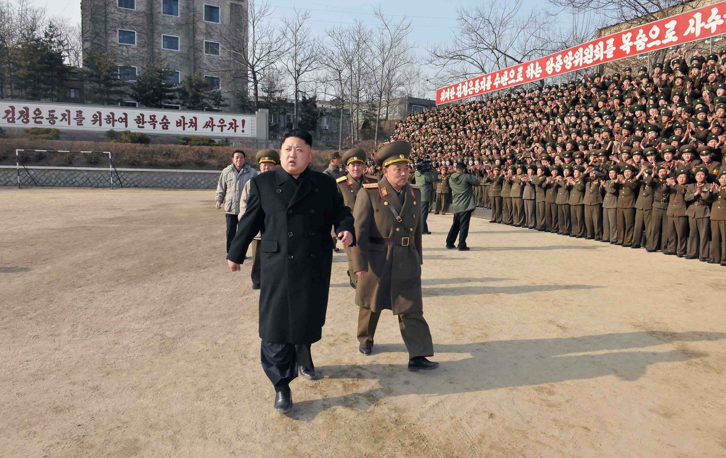 Kim Jong-un with his army