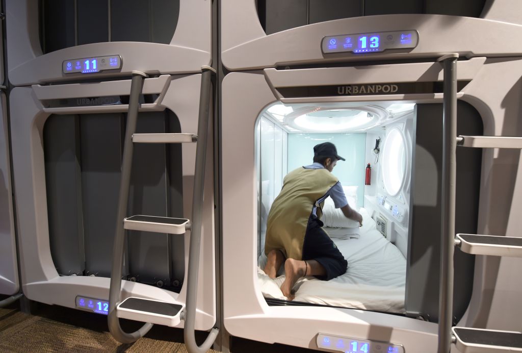 Capsule Hotel
