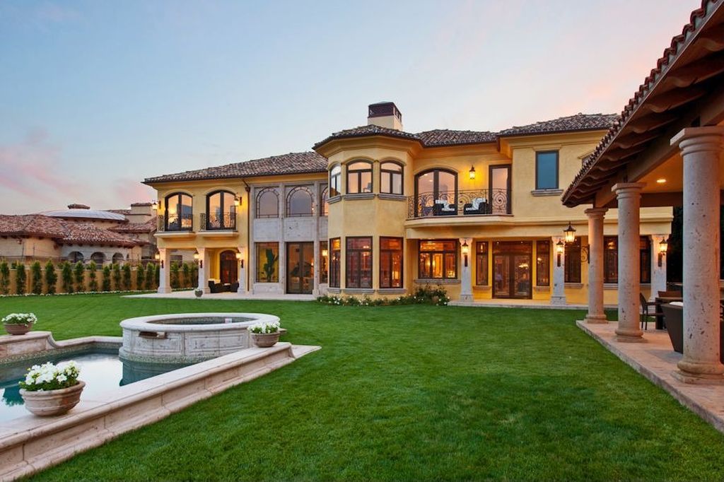 Kim And Kanye S Ridiculous Real Estate And Other Elaborate Kardashian Homes