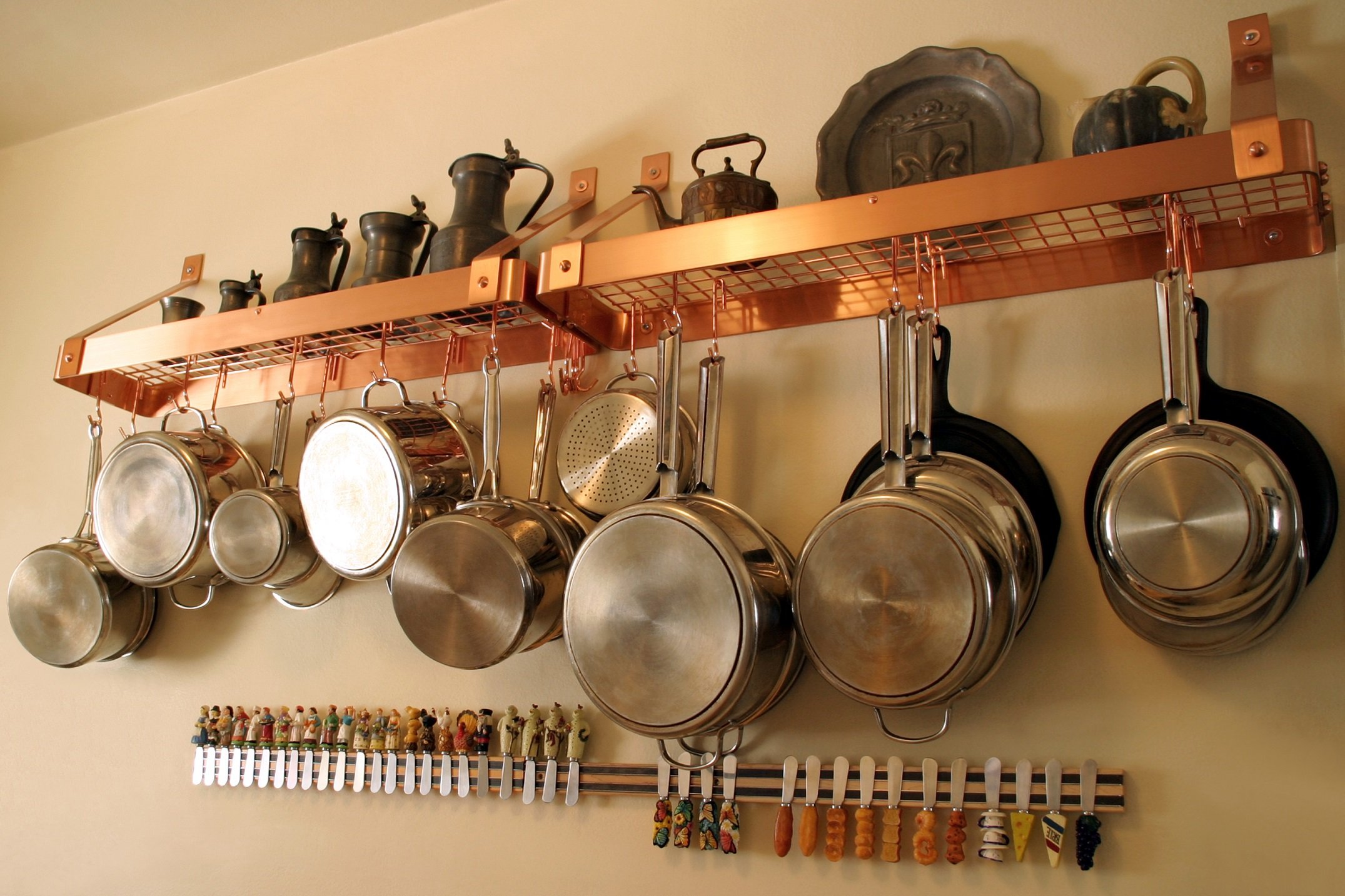 Hanging pots in kitchen