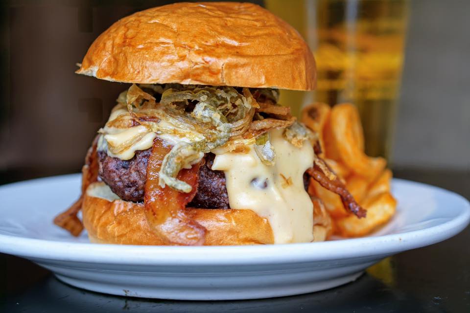 Nicks Bar and Grill