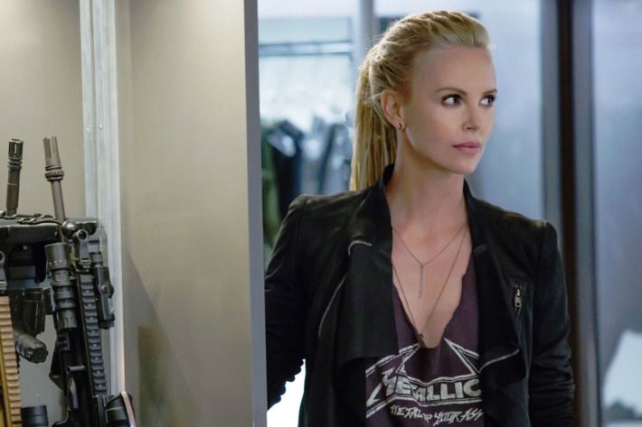Charlize Theron's Cipher stands in a black jacket in Fate of the Furious Charlize Theron's Cipher stands in a black jacket in Fate of the Furious
