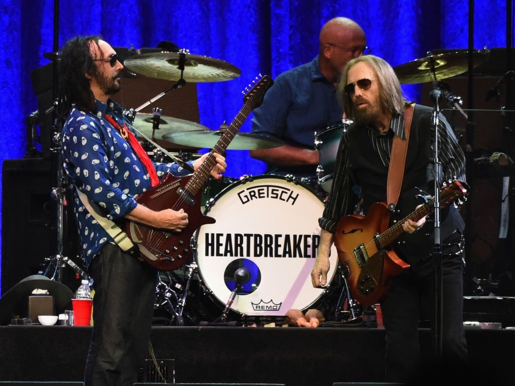 Tom Petty performs on April 25, 2017 Tom Petty performs