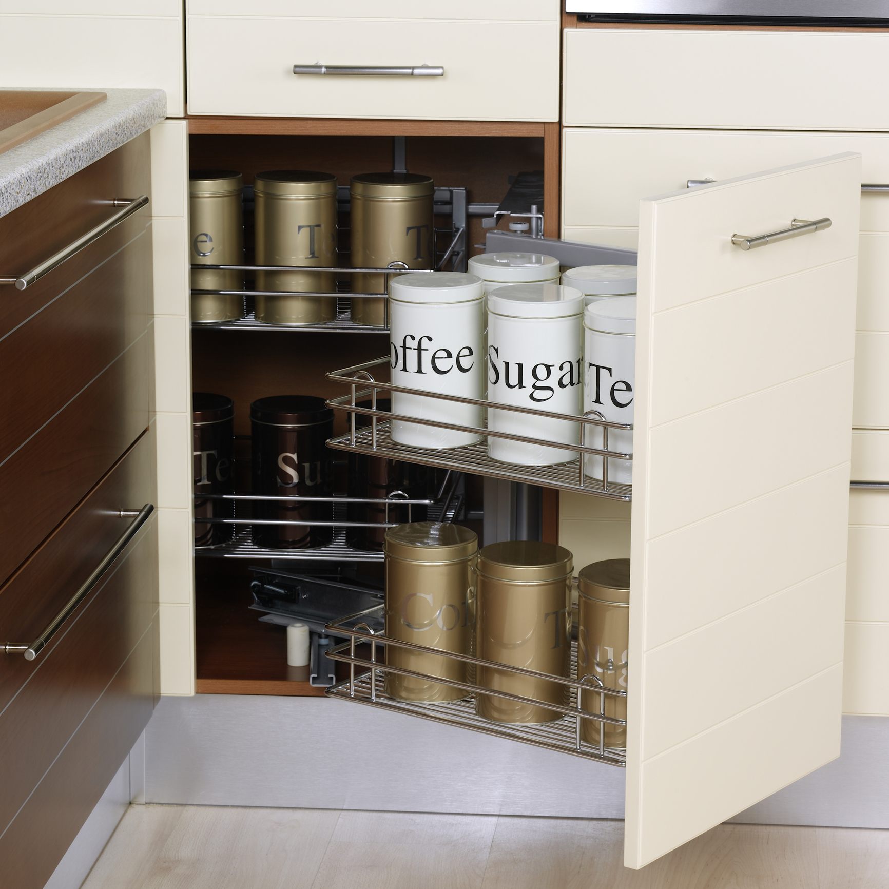 Kitchen storage