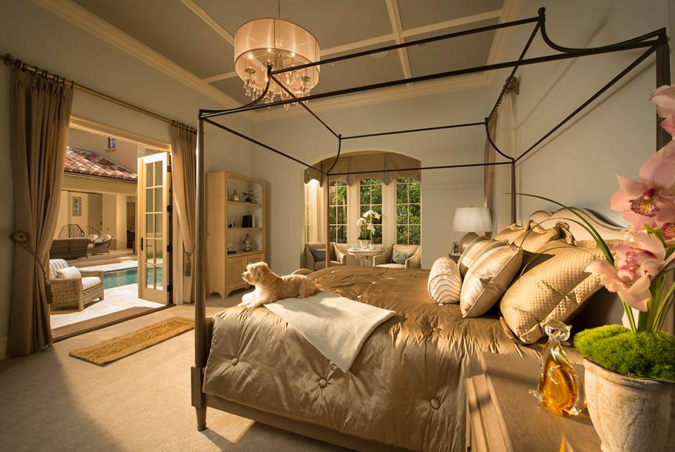 Disney Golden Oak bedroom