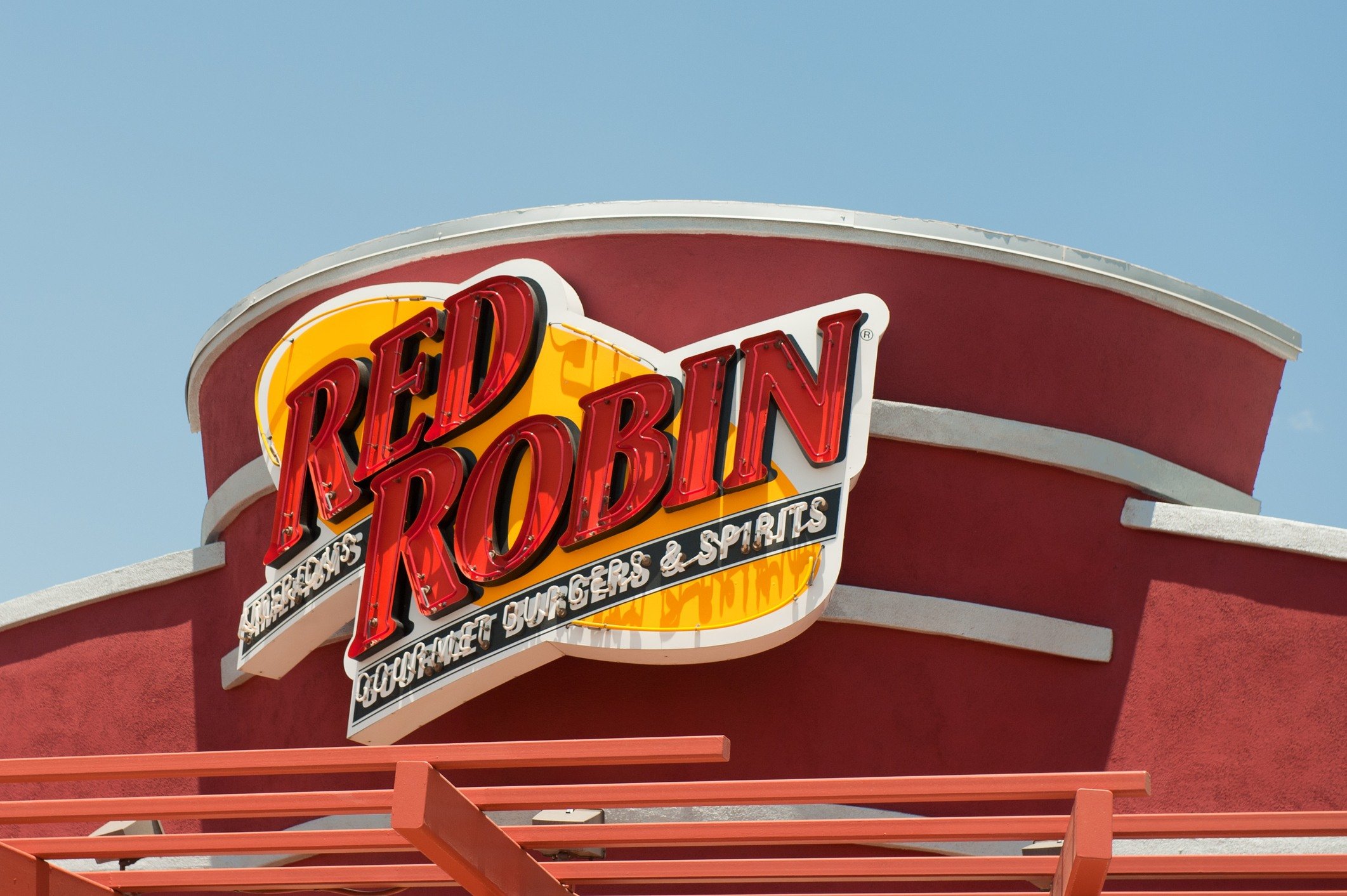 Cartel de Red Robin