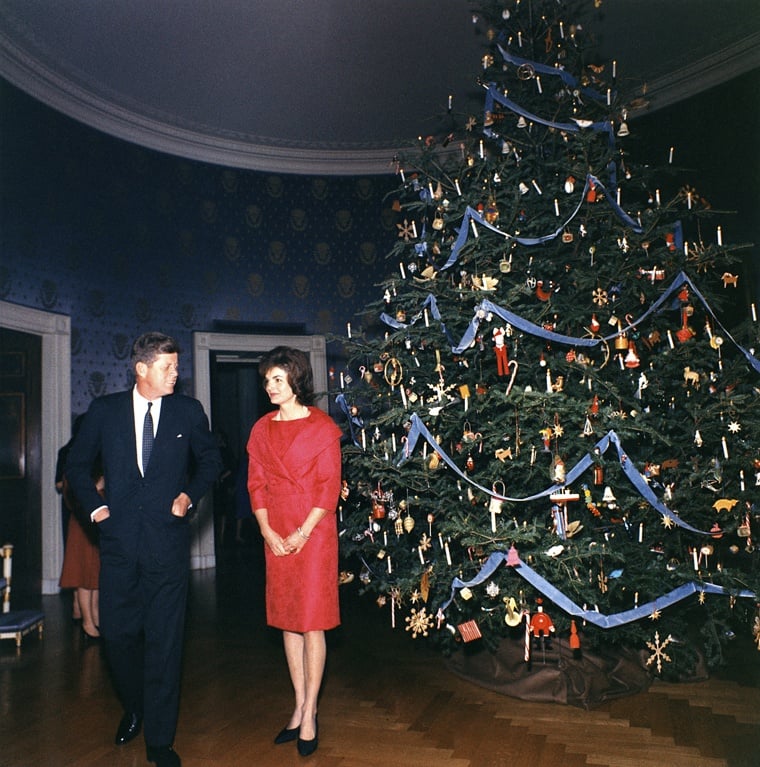 president and first lady kennedy with their 1961 christmas tree