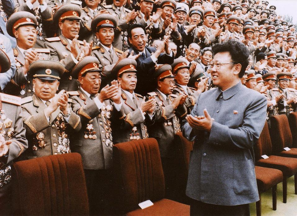 North Korean leader Kim Jong-Il meets with Korean People's Army personel