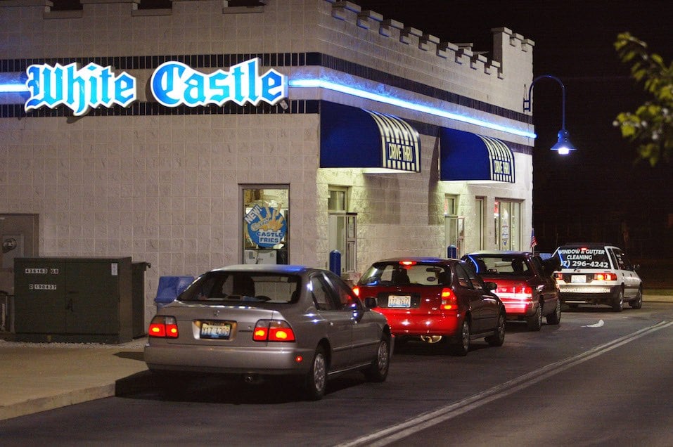 Fast-food restaurant chains are stepping up efforts to attract late-night eaters.