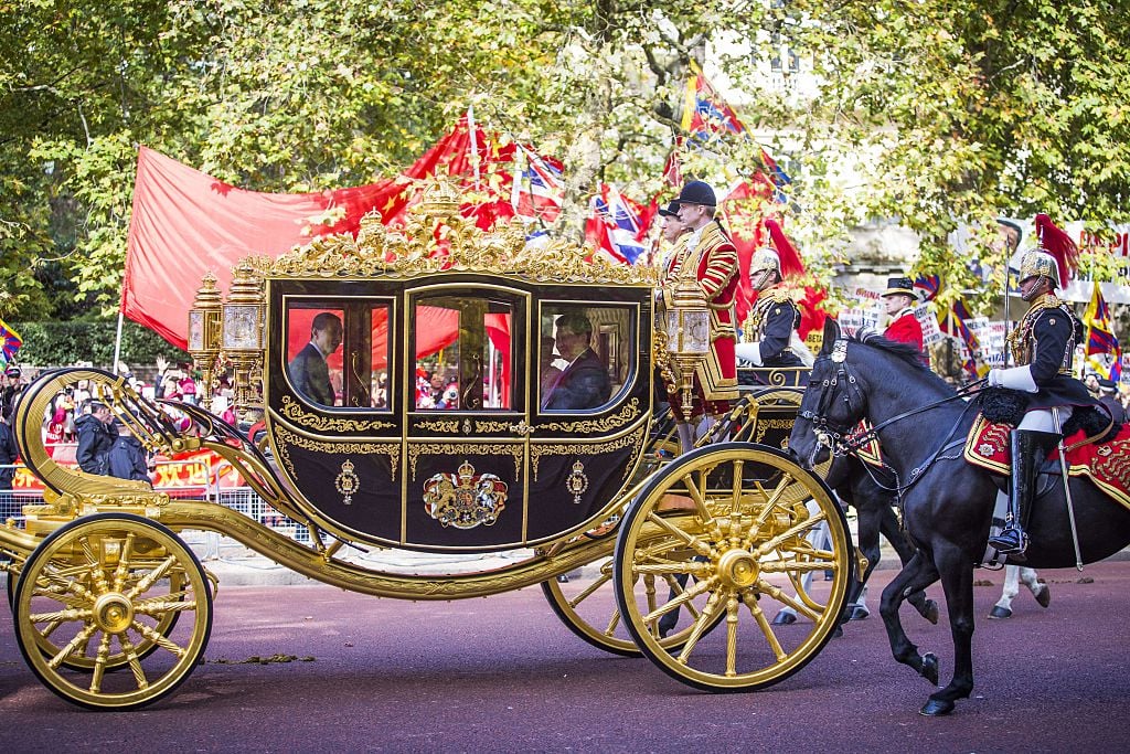 a british royal family carriage