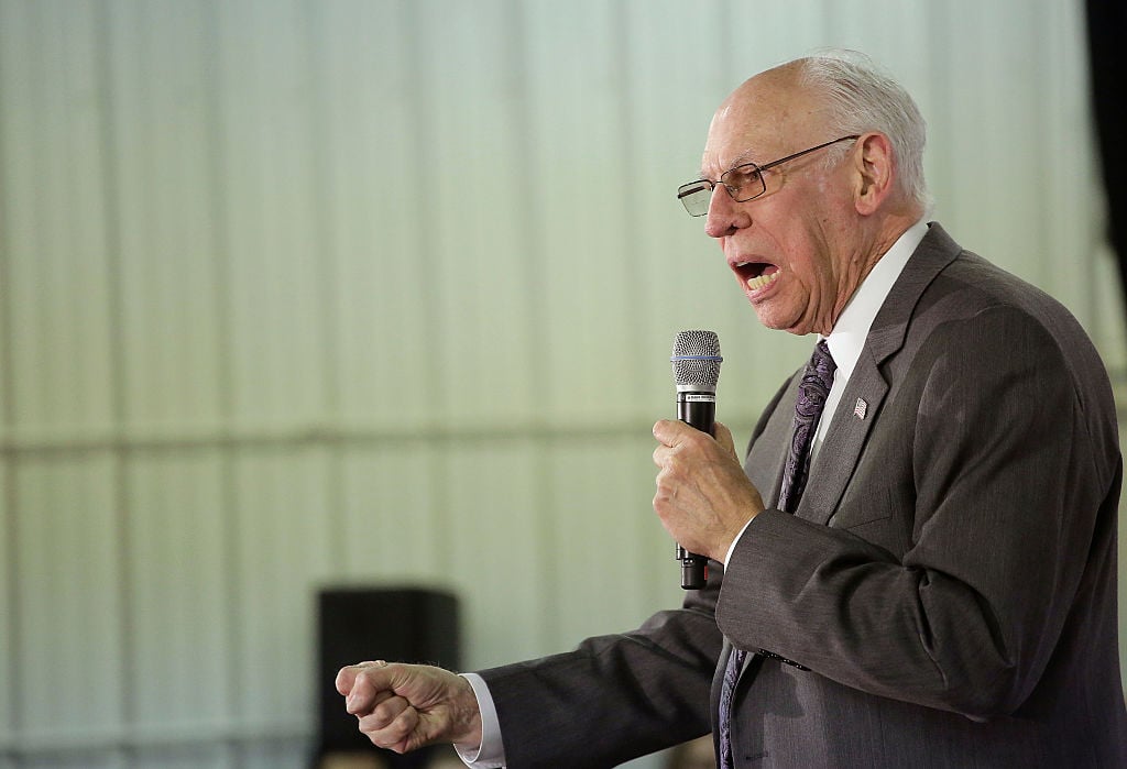 rafael cruz speaking at a podium rafael cruz speaking at a podium