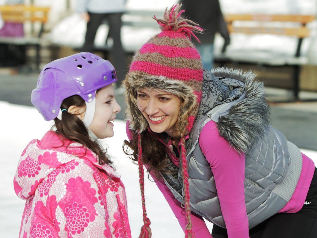 Amy Acker as Crystal Carruthers in Dear Santa Amy Acker as Crystal Carruthers in Dear Santa