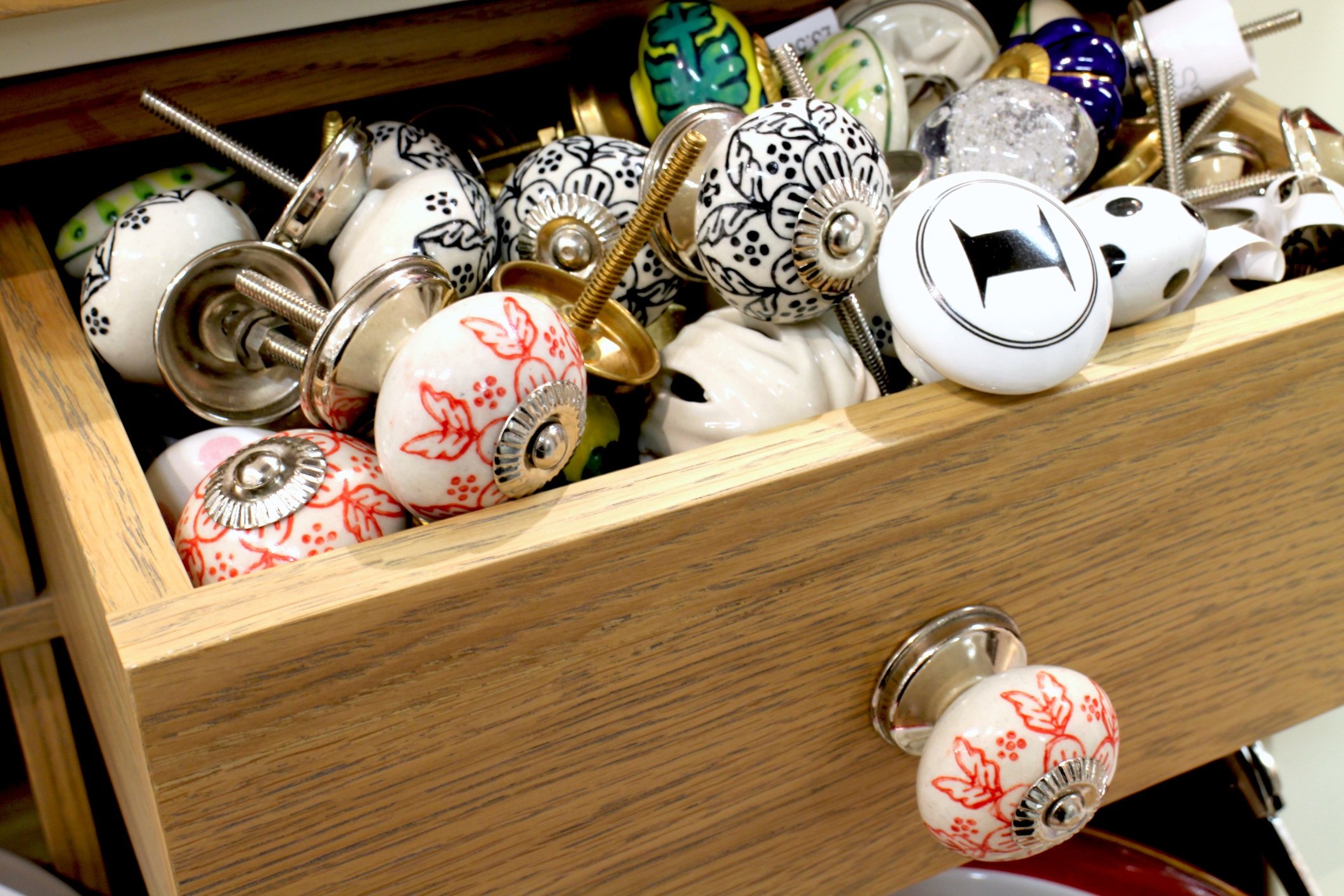 Ceramic cabinet knobs