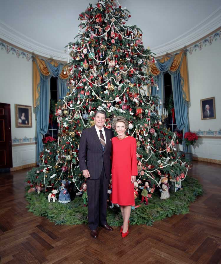 nancy and ronald reagan in front of their tree nancy and ronald reagan in front of their tree