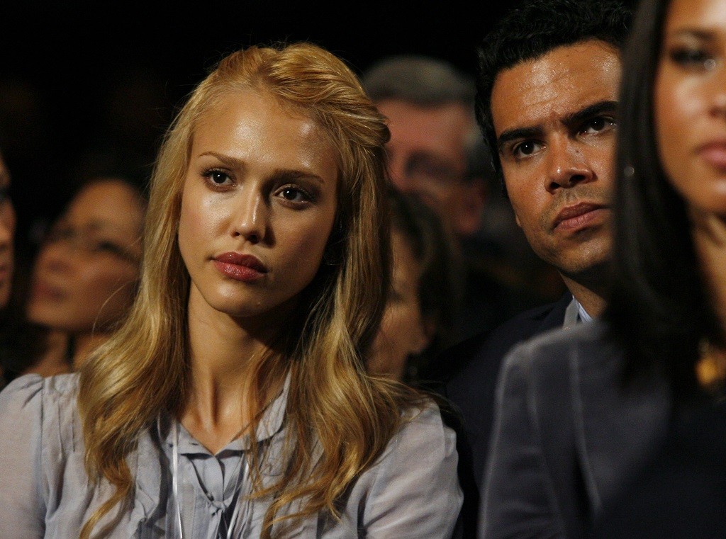 Jessica Alba watches U.S. President Barack Obama deliver remarks at the 2009 Clinton Global Initiative.