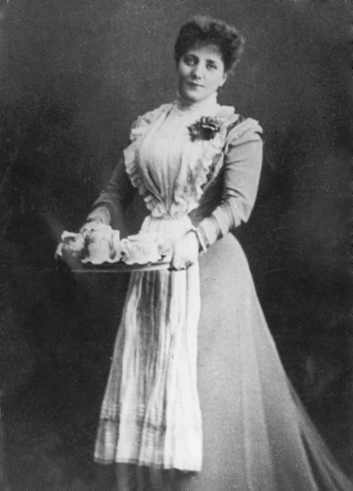 Victorian maidservant A Victorian maid