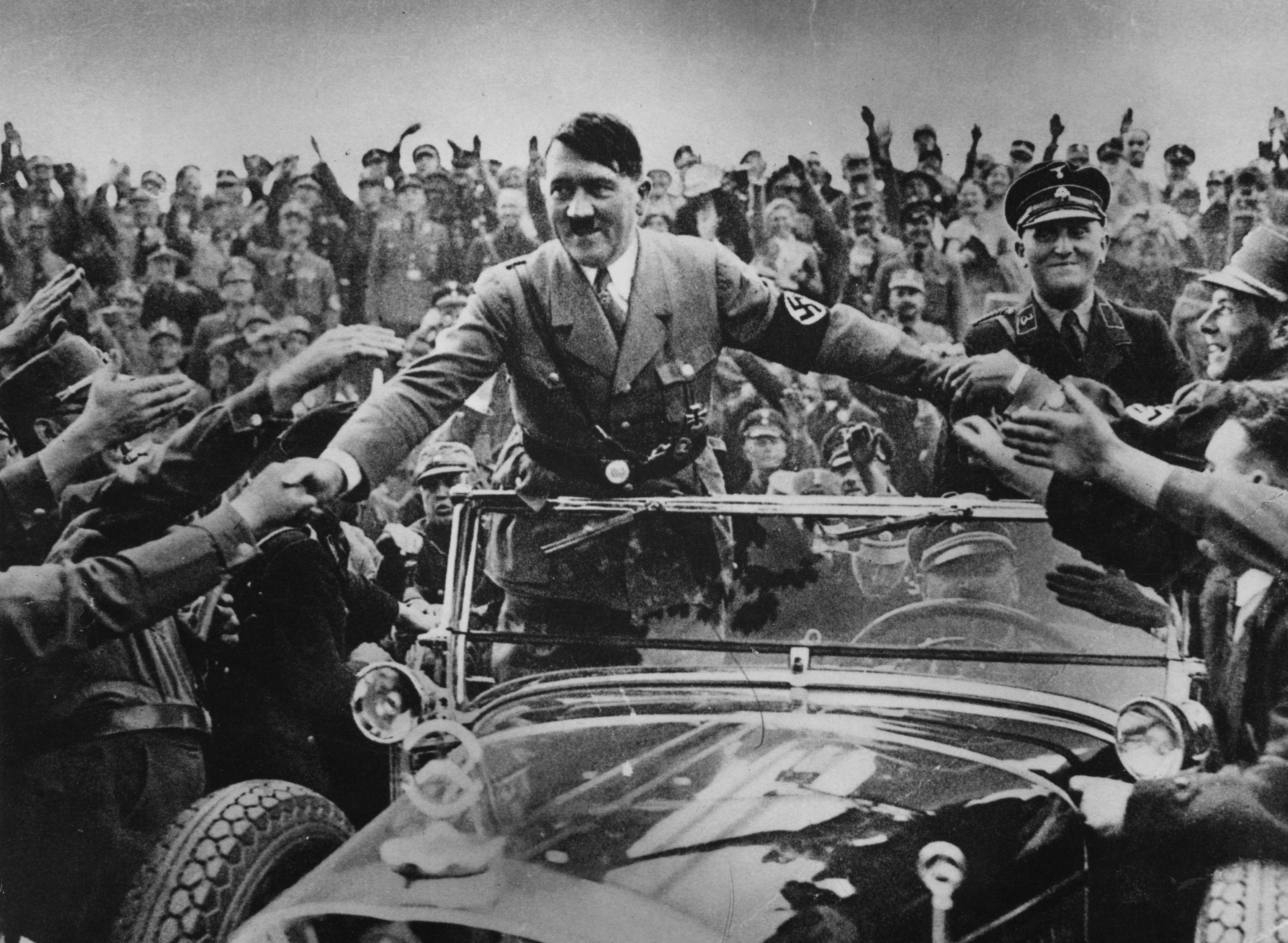 Hitler In Crowd