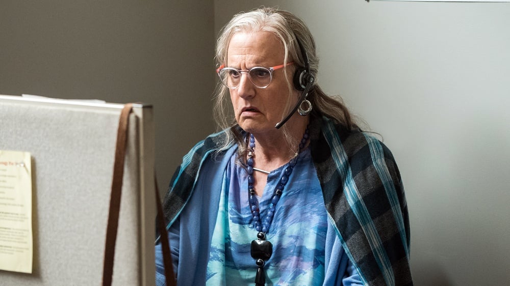 Jeffrey Tambor as Maura Pfefferman on Transparent Jeffrey Tambor as Maura Pfefferman on Transparent