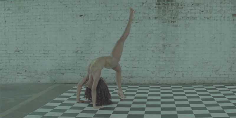 SZA - The Weekend (Official Video) SZA - The Weekend (Official Video)